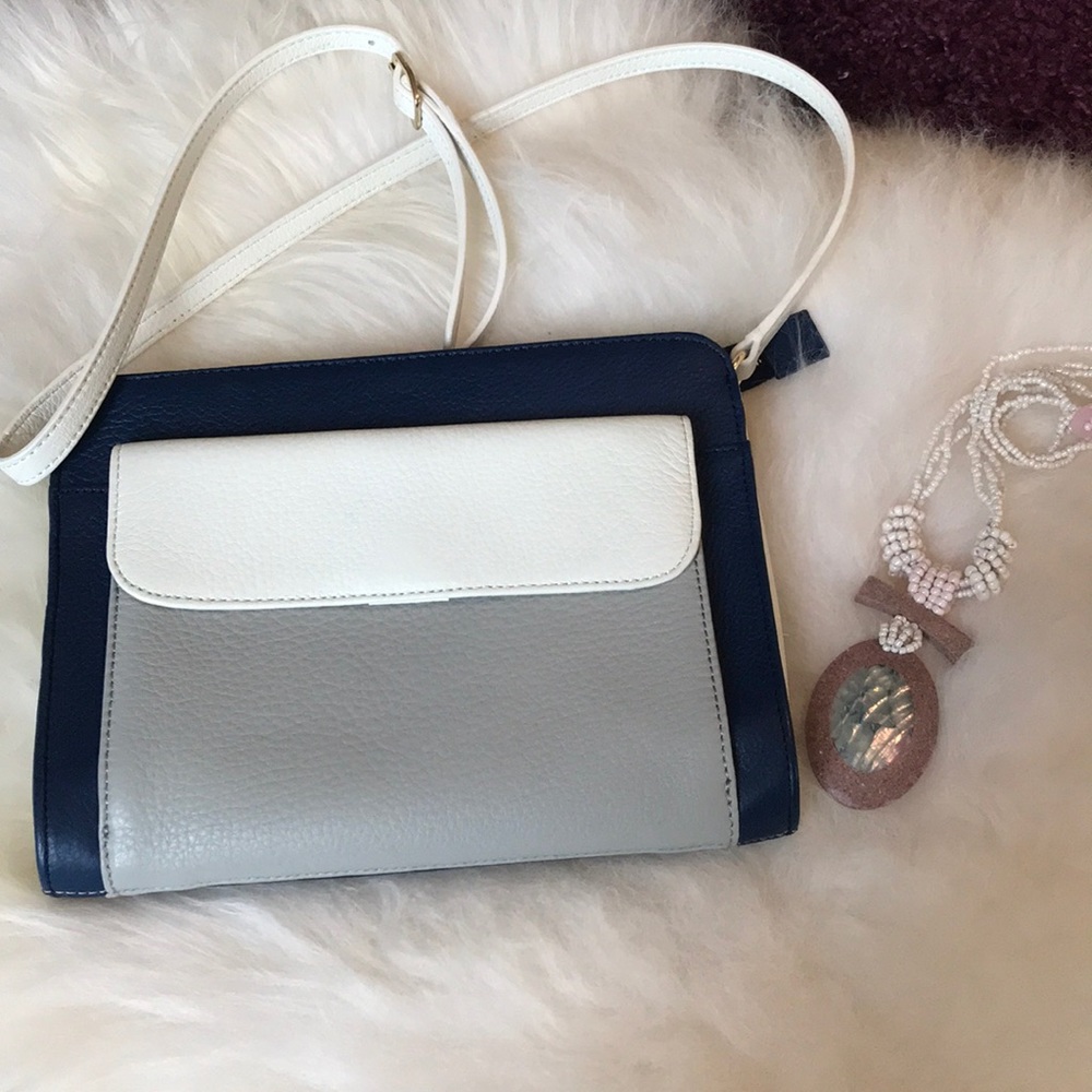 Crossbody bag